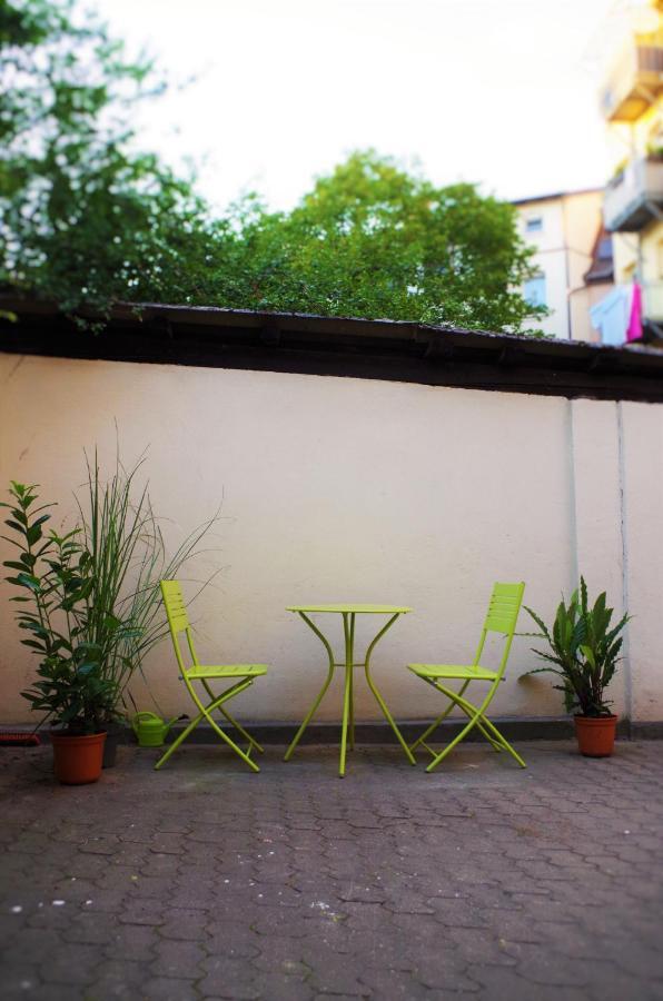 Apartment In Altstadt-/Messenahe, Zentral & Ruhig Núremberg Exterior foto